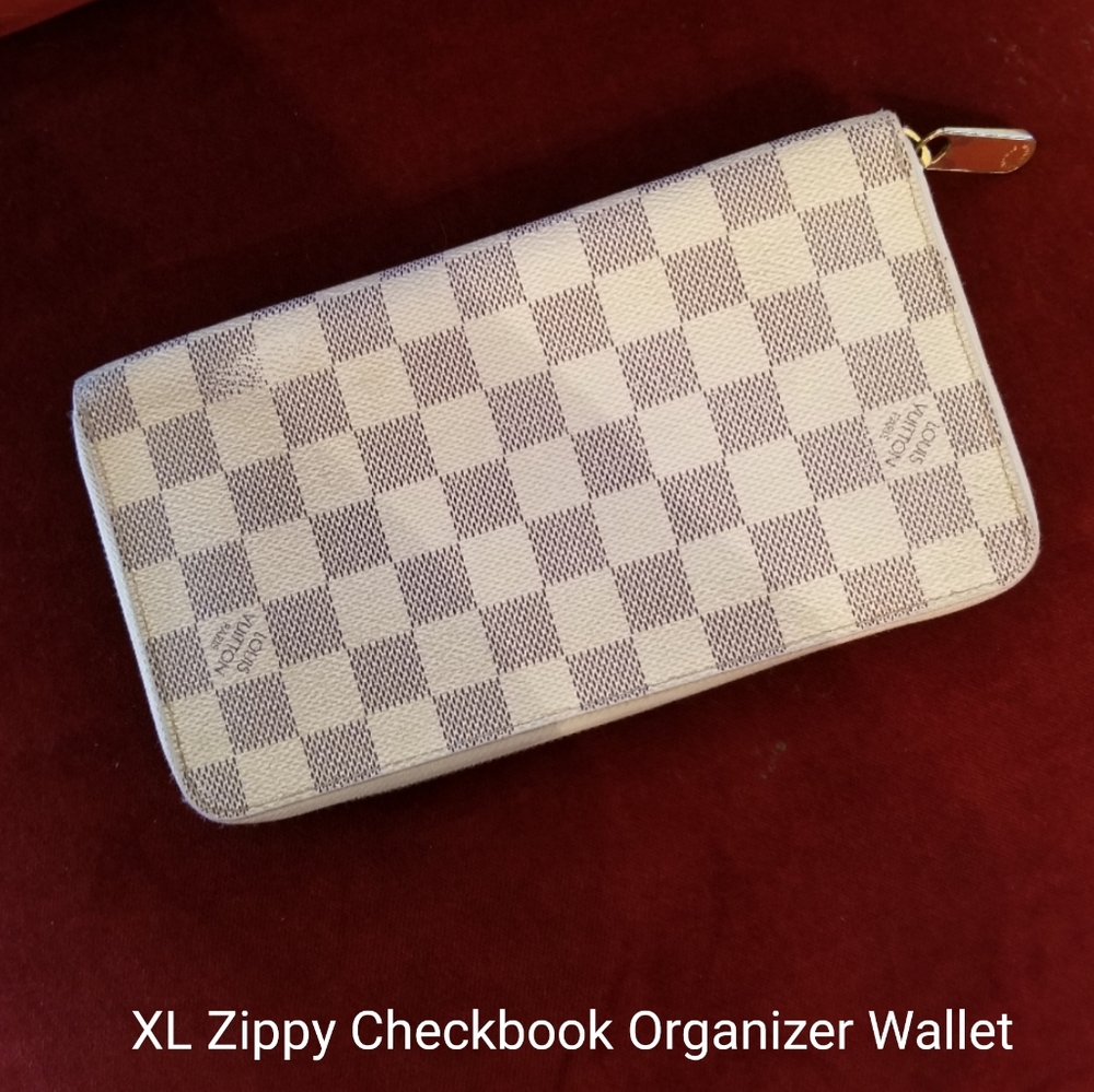 Louis Vuitton XL Zippy Organizer Wallet Azur